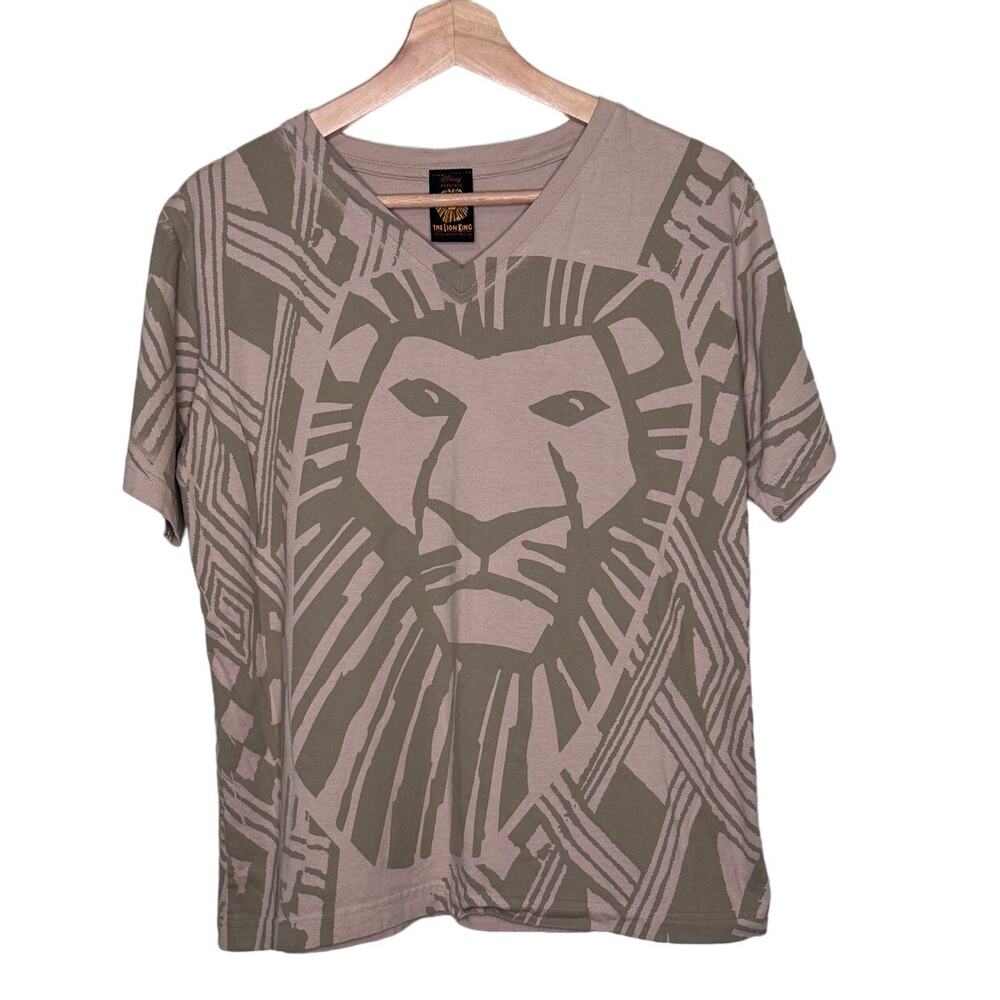 Vintage Disney The Lion King T-Shirt From Broadway Show Size: Large